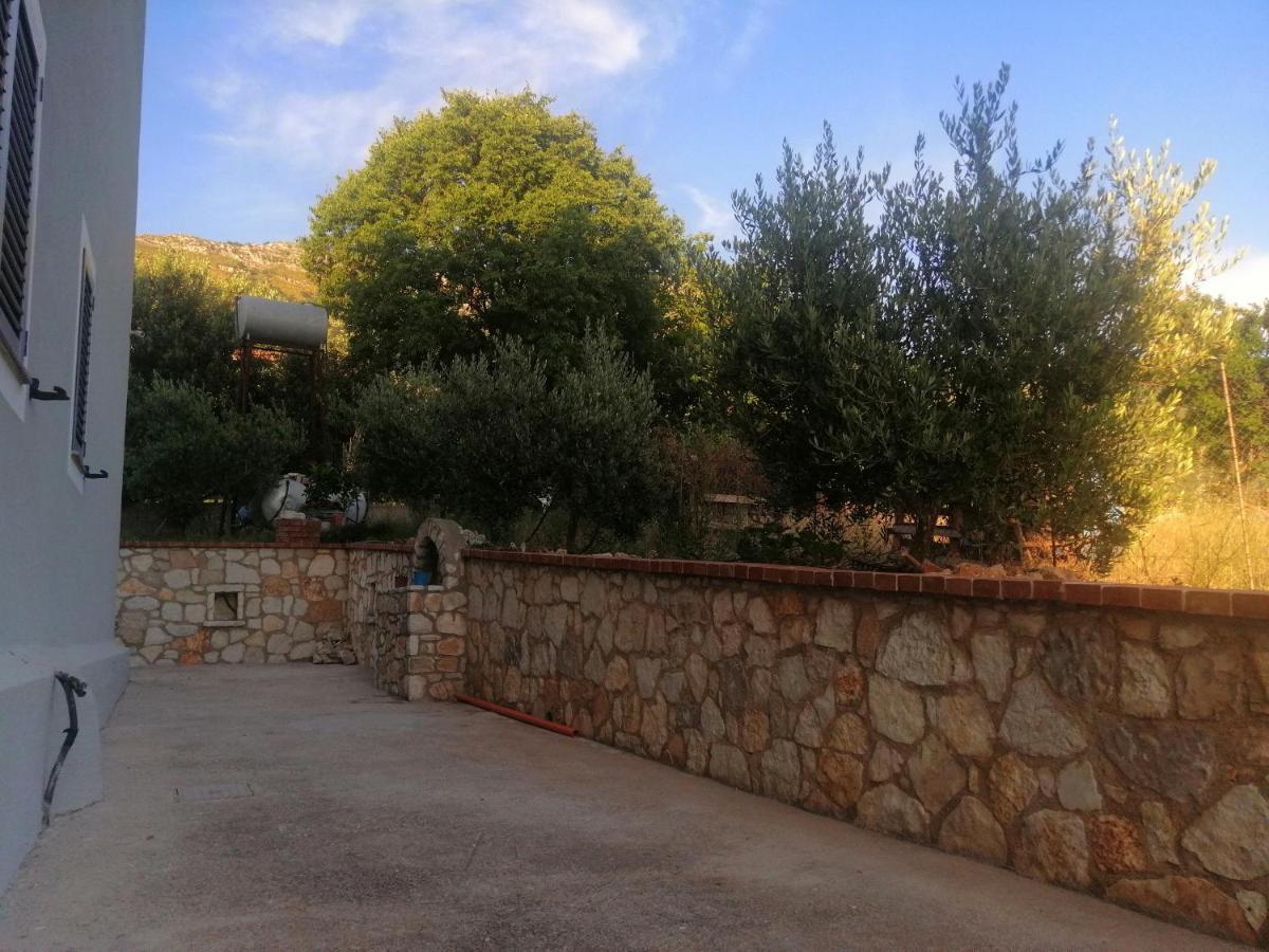 Villa Pulo Trajas